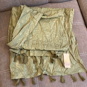Green Macys scarf